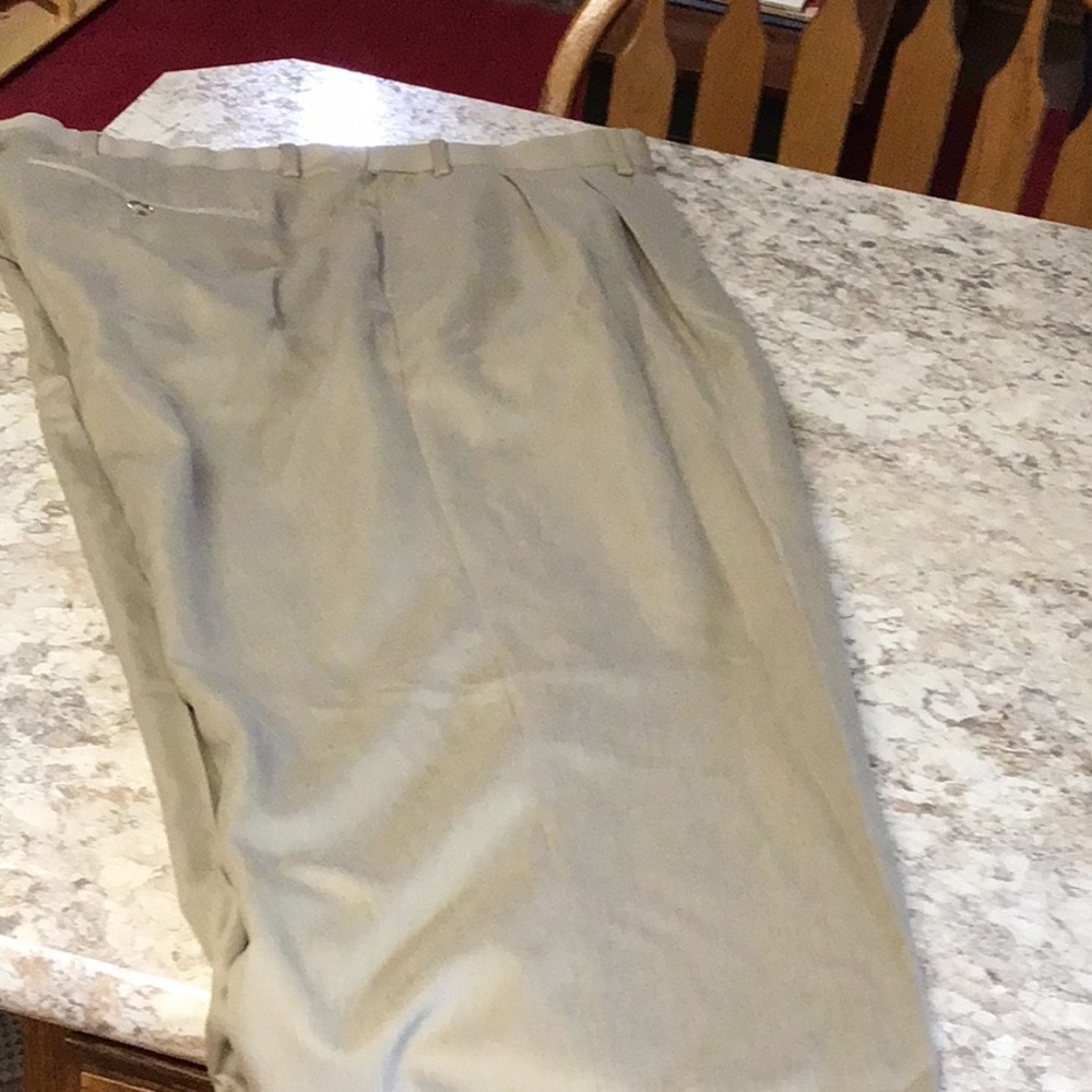 Tan dress pants 46x32
